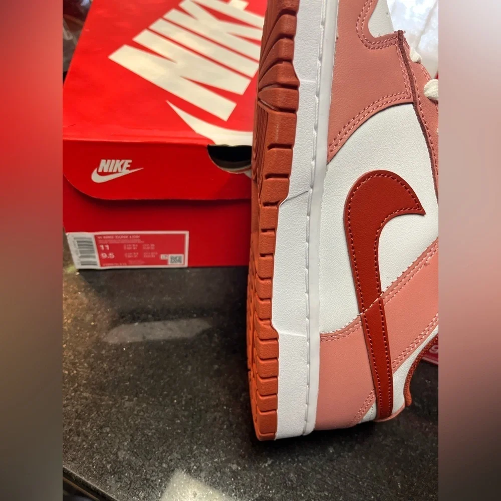 N/A nike dunk